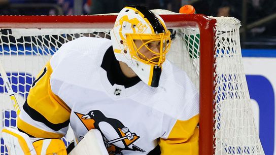 Blueger, DeSmith get fired up at morning skate taken in Washington (Penguins)